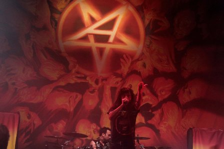 Steve Morse from Anthrax live in France