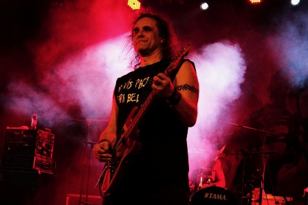   - Vladimir Holstinin live with Aria