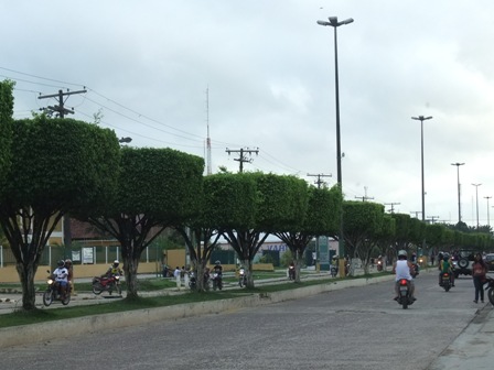 Avenida Amizade in Tabatinga, Brazil.