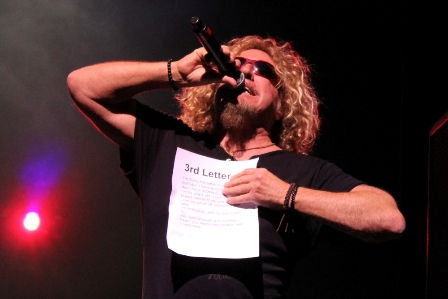 Chickenfoot Paris