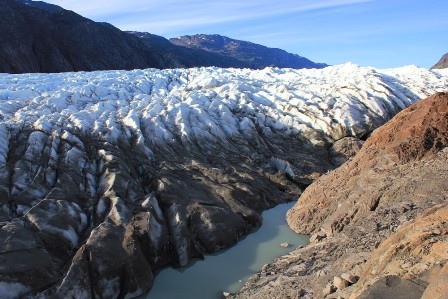 Ice, water, mountains and stones