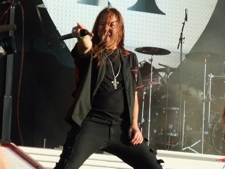 Joacim Cans with Hammerfall in Wacken
