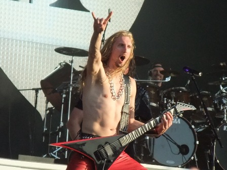 Oscar Dronjak and Anders Johansson live in Wacken