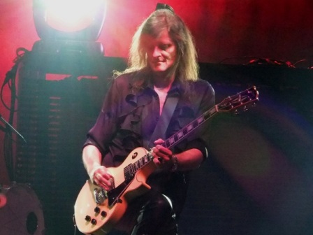 Michael Weikath live on stage