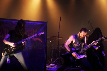 Live in concert: Huntress