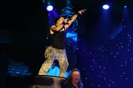 Adrian Smith wearing a hat in Frankfurt