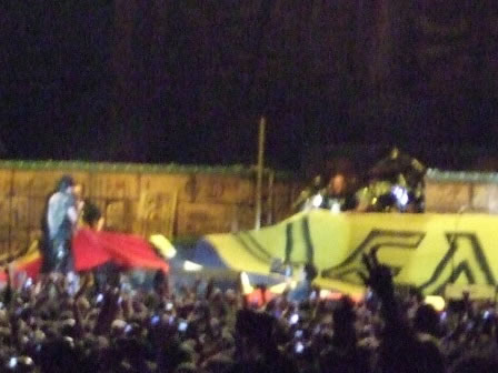 Iron Maiden and the Colombian flag