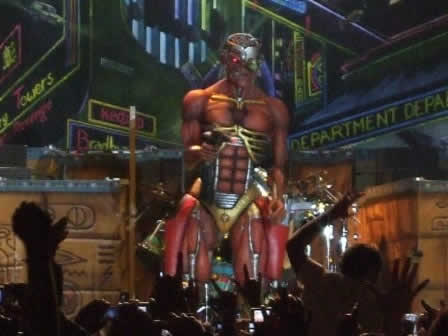 Eddie Somewhere in Bogotá