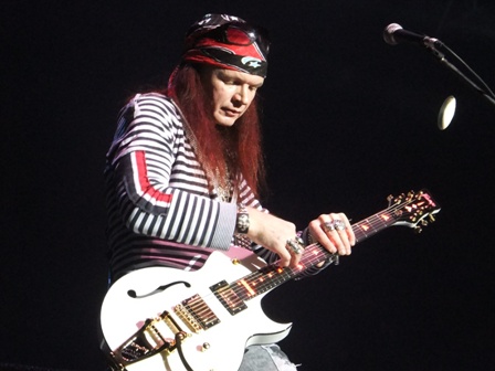 Sergey Mavrin playing guitar - Mavrick Live at the Aria Fest Sergey Mavrin playing guitar - Mavrick Live at the Aria Fest