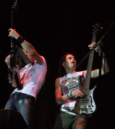 Yuri Alexeev and Leonid Maksimov with Sergey Mavrin live in Moscow Yuri Alexeev and Leonid Maksimov with Sergey Mavrin live in Moscow