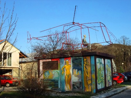 Monder art creations in the streets of Cetinje