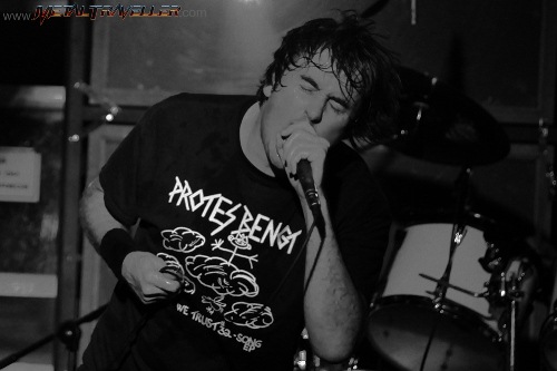 Barney Greenway from Napalm Death live in Bogotá