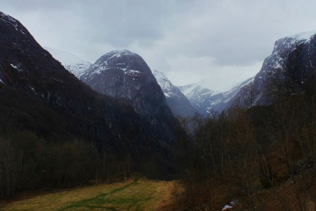 Mountains near Gudvangen, on the way to Voss