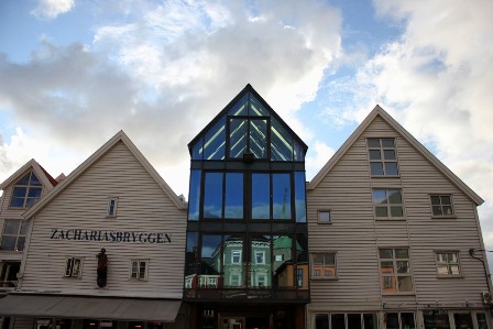 Old and modern architecture in Bergen