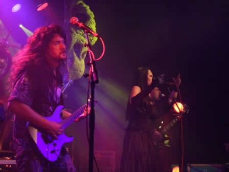 Rage and Jen in Paris, April 2008