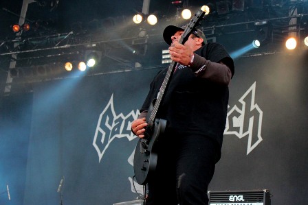 Sacred Reich at Hellfest Open Air - Jason Rainey on guitars