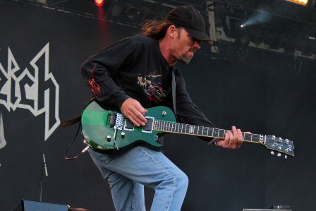 Wiley Arnett with Sacred Reich