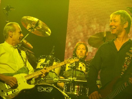 Status Quo in Paris - Francis Rossi, Matt Letley and Rhino Edwards Status Quo in Paris - Francis Rossi, Matt Letley and Rhino Edwards